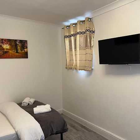F4-Ground Floor Studio Fits 3 Near Paddington Apartment ลอนดอน ภายนอก รูปภาพ