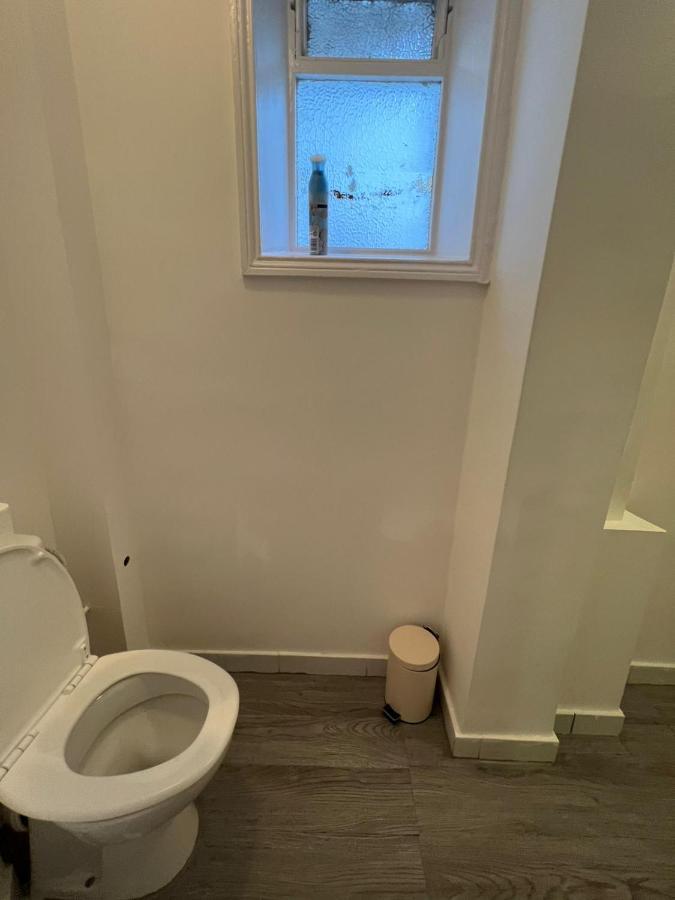 F4-Ground Floor Studio Fits 3 Near Paddington Apartment ลอนดอน ภายนอก รูปภาพ